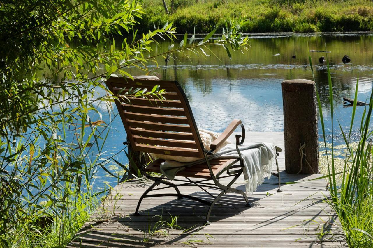 Gutshauszimmer Neu Gaarz Buitenkant foto